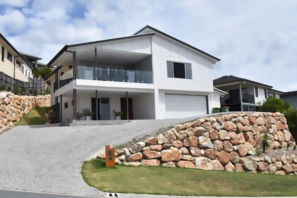 Sloping Block Glenden Homes